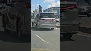 The Lexus LM 350h 7 STR VIP spotted on road, is this better than #toyotavellfire  #lexus #lexusclub