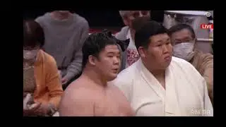 Haru Basho 2021 - Day 5 - Ura vs. Azumaryu (Juryo)