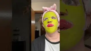 The Shrek Shield keeps all the Korean skin care goos in place. #mommacusses #fiona #koreanskincare