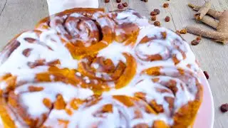 with no complicating ways make this an easy Homemade Cinnamon Rolls Soft and fluffy rolls!!