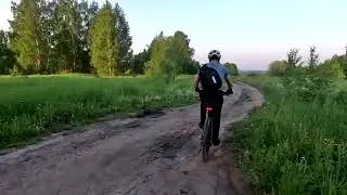 Вело поездка по просёлочной дороге.  1ч.