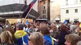 Ukrainians sing in Rome for Crimea