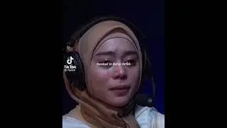 Lesti nangis, kenapa....