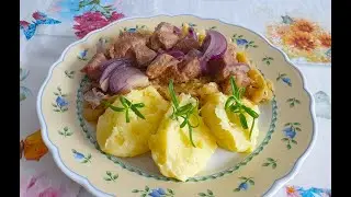 Тушенное мясо!Капуста !Пюре!Субботний день!Готовлю!Пеку!И вам все снимаю!