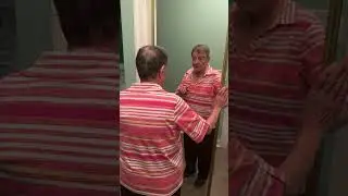 Betty has Alzheimer's and doesn't recognize herself in the mirror  