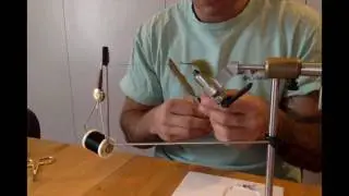 Fly tying : Skinny rabbit zonker