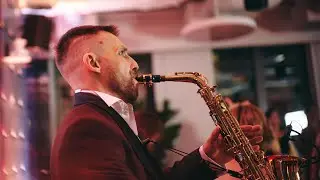 Sunny. Sax.