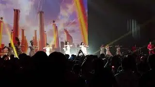 Escalator - ITZY Toronto Born to Be World Tour Day 2 [240629]