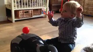 Brilliant baby discovers vacuum cleaner