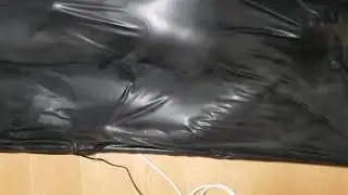 Self vacuum bed