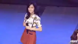 Kpop idols wardrobe accidents #2