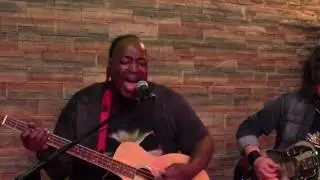HOOTCHIE COOTCHIE MAN (Muddy Waters) - covers played by TWIN DRAGONS ACOUSTIC