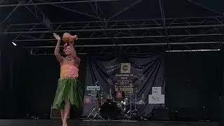 💃 Hula 'Auana - Panani Puakea  Performed by Malia & Mana Initiative💃