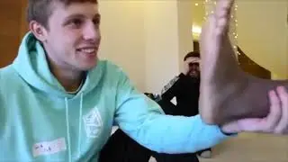 W2S Licks KSI's FOOT