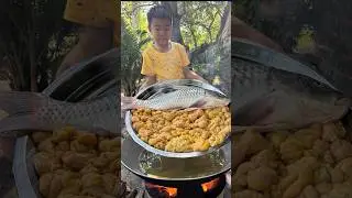 Yummy fish 🐠 with fish eggs cooking
