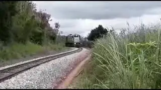Locotrol da VLI  descendo em formiga MG