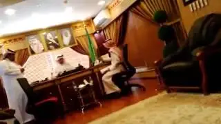 شاهد جميع فيدوهات فضائح  مدير الصحة في نجران؟؟