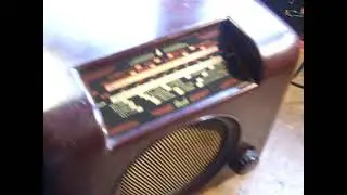 DAC90A Bush radio