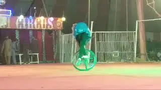 Amazing stunt by beautiful girl in Lucky Irani Circus Kabiranwala || Best Circus Show