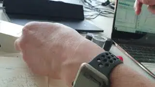 Recording the cyclic voltammogram of ferricyanide
