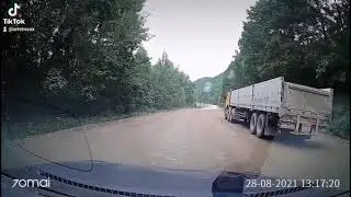 ретро Москвич живой..... в 2021г