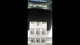 Impresora de Etiquetas Digital Pos Dig1625T imprimiendo