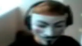 Анонимус-Спидранер играет в hotline craft(send help)