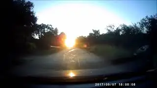 luz de frente en riachuelo puente pexoa cañada quiroz, Atardecer que encandila