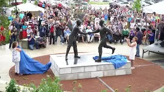 Project Spotlight | Robinson Shuba Statue