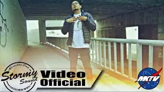 DOBEK // QUIERE $HIT // VIDEO OFFICIAL // STORMY SOUND RECORDS