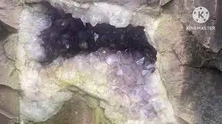 A visit to the crystal caves of Wanda