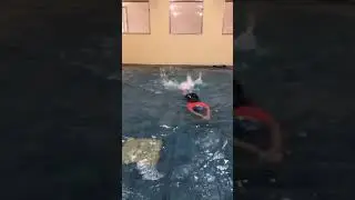 學游泳第三次。