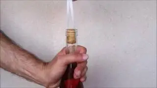 How to Remove Cork and Cork Tiles From Bottle With String Hook