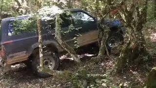 Байдарская долина. Крым. Форсирование речки МАЛТАШ. Тойота Форанер. Toyota 4runner