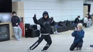 Hyunlix new moment 💕💕 #hyunjin #felix #hyunlix #straykids #stay #lovestay #harleysinhawaii #skz