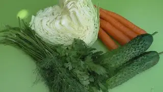 ОБАЛДЕННЫЙ салат из РАННЕЙ КАПУСТЫ и ОГУРЦОВ ! Все дело в ЗАПРАВКЕ !