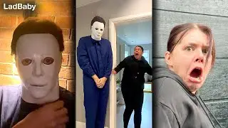 Scaring Mum with Michael Myers 🤣