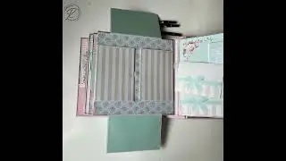 Una página del álbum de comunión de Clara