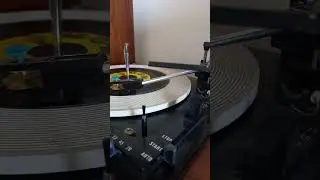 Tocadiscos ZENITH Solid State Tommy Edwards (prueba)