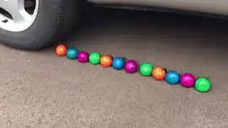 EXPERIMENT CAR VS SQUISHY STRESS BALLS 2