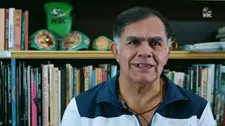 Pipino Cuevas, entrevista (with English subtitles)