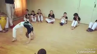 Елисей и Алиса показывают свое Капоэйра-Соло