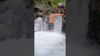 ‘Iao valley hike Maui 2024