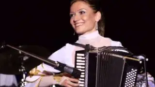 Лариса Садикоева - Хонга и быстрый танец (Xongæ æmæ Tymbyl)