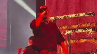 Chris Brown - Freak (Live) 4K