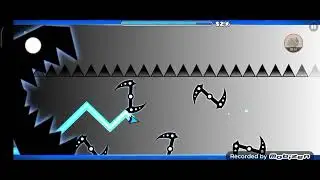 побег из завода Poppy Play time но это ГД