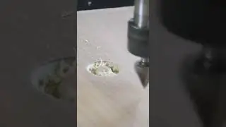 Smooooth carving with our v-bit! 