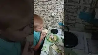 #Ужин😋 #Жареная картошка   😋  #Мукбанг #Готовка #Лето 2024 #Многодетной #Семьи 🥰 #shorts #short