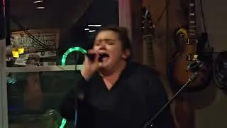 The HoBros  playing at Bount-fare tonight- the 12th of December.