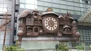 Japonya'da Devasa Ghibli Saati Gösterisi